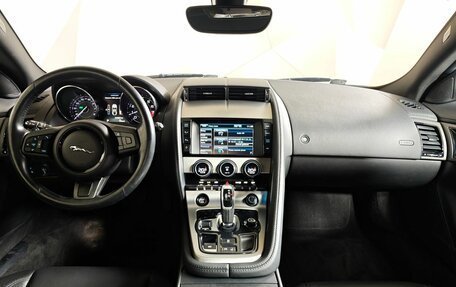 Jaguar F-Type I рестайлинг 2, 2015 год, 3 720 000 рублей, 15 фотография