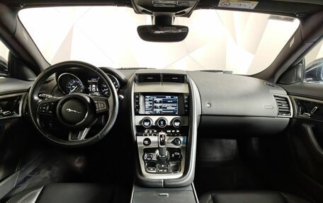 Jaguar F-Type I рестайлинг 2, 2015 год, 3 720 000 рублей, 14 фотография