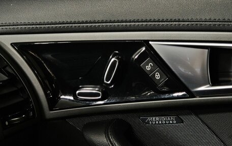 Jaguar F-Type I рестайлинг 2, 2015 год, 3 720 000 рублей, 21 фотография