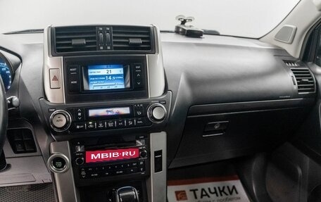 Toyota Land Cruiser Prado 150 рестайлинг 2, 2011 год, 2 890 000 рублей, 12 фотография