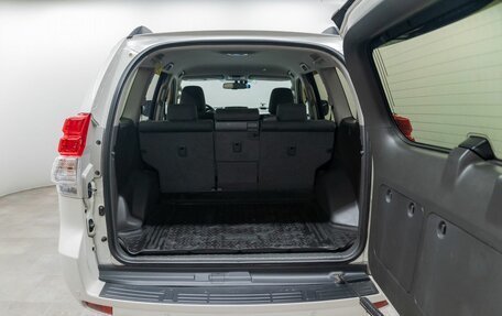 Toyota Land Cruiser Prado 150 рестайлинг 2, 2011 год, 2 890 000 рублей, 21 фотография