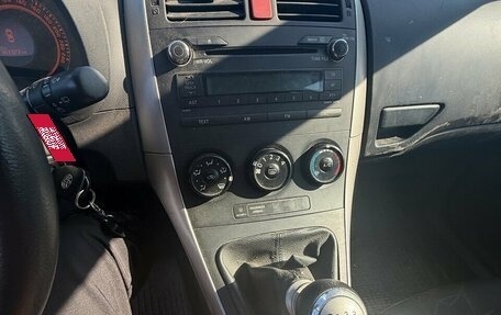 Toyota Auris II, 2009 год, 595 000 рублей, 9 фотография