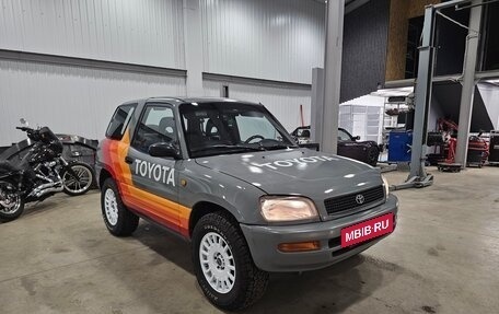Toyota RAV4, 1994 год, 750 000 рублей, 3 фотография
