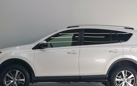 Toyota RAV4, 2015 год, 2 390 000 рублей, 8 фотография