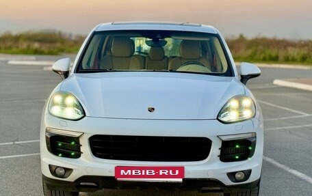 Porsche Cayenne III, 2015 год, 3 185 000 рублей, 2 фотография