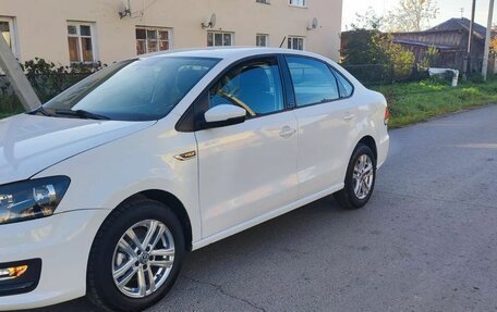 Volkswagen Polo VI (EU Market), 2017 год, 990 000 рублей, 12 фотография