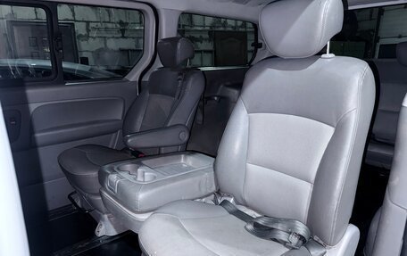 Hyundai Grand Starex Grand Starex I рестайлинг 2, 2009 год, 900 000 рублей, 10 фотография
