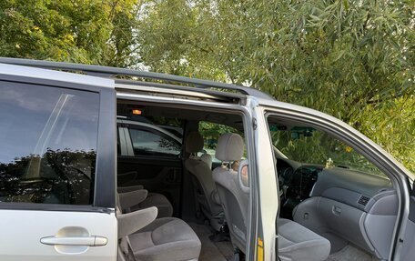 Toyota Sienna II рестайлинг, 2005 год, 790 000 рублей, 11 фотография