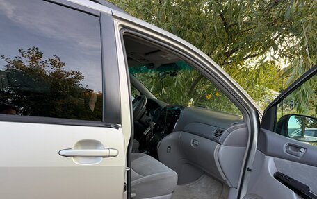 Toyota Sienna II рестайлинг, 2005 год, 790 000 рублей, 10 фотография