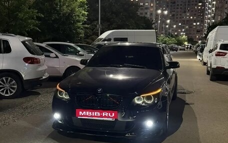 BMW 5 серия, 2008 год, 900 000 рублей, 5 фотография