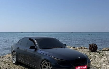 BMW 5 серия, 2008 год, 900 000 рублей, 11 фотография