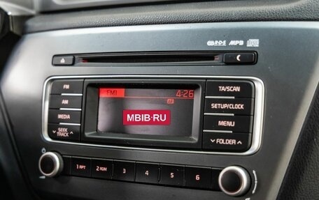 KIA Rio III рестайлинг, 2016 год, 898 000 рублей, 27 фотография