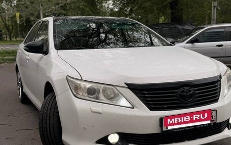 Toyota Camry, 2013 год, 1 200 000 рублей, 2 фотография