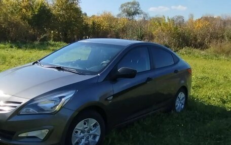 Hyundai Solaris II рестайлинг, 2015 год, 820 000 рублей, 5 фотография