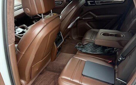 Porsche Cayenne III, 2018 год, 4 590 000 рублей, 14 фотография