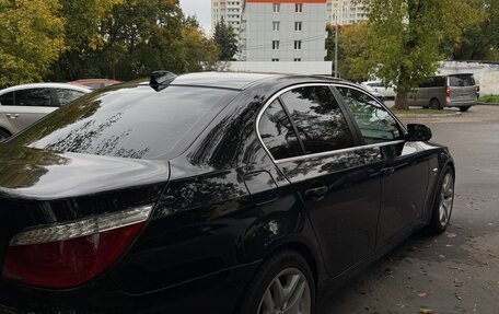 BMW 5 серия, 2009 год, 1 300 000 рублей, 4 фотография