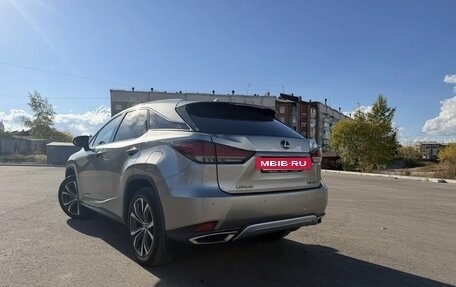 Lexus RX IV рестайлинг, 2021 год, 5 900 000 рублей, 3 фотография