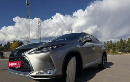 Lexus RX IV рестайлинг, 2021 год, 5 900 000 рублей, 6 фотография