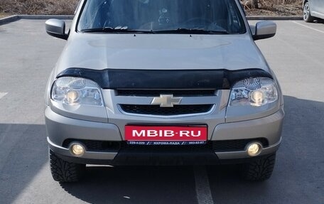 Chevrolet Niva I рестайлинг, 2012 год, 620 000 рублей, 1 фотография