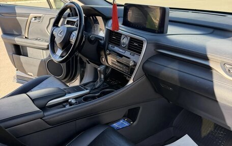 Lexus RX IV рестайлинг, 2021 год, 5 900 000 рублей, 18 фотография