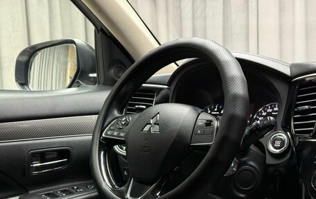 Mitsubishi Outlander III рестайлинг 3, 2019 год, 2 149 000 рублей, 12 фотография