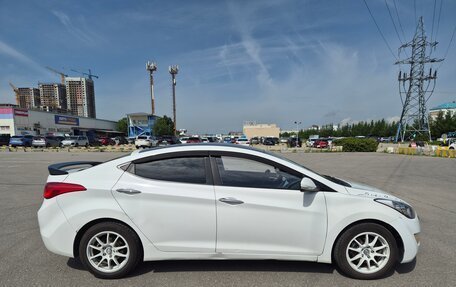 Hyundai Avante, 2012 год, 550 000 рублей, 9 фотография