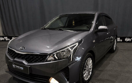 KIA Rio IV, 2021 год, 1 780 000 рублей, 1 фотография