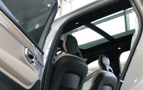 Volvo XC90 II рестайлинг, 2026 год, 10 000 000 рублей, 20 фотография