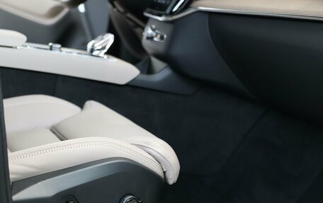 Volvo XC90 II рестайлинг, 2026 год, 10 000 000 рублей, 17 фотография