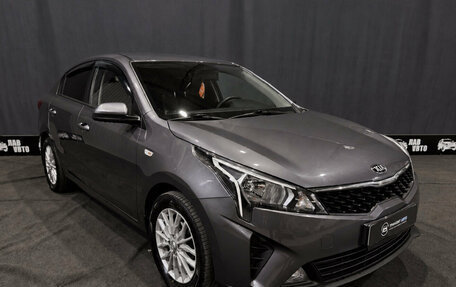 KIA Rio IV, 2021 год, 1 780 000 рублей, 3 фотография
