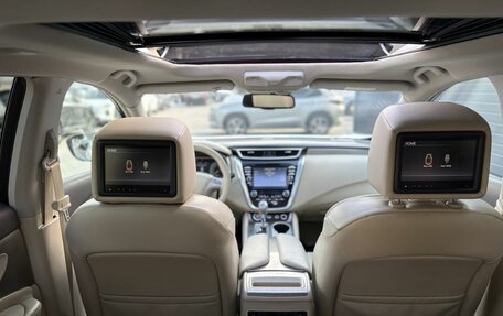 Nissan Murano, 2018 год, 2 650 000 рублей, 10 фотография
