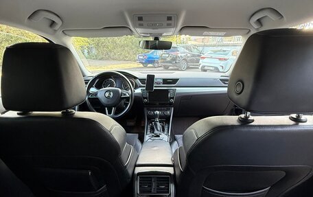 Skoda Superb III рестайлинг, 2017 год, 1 650 000 рублей, 4 фотография