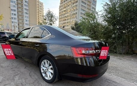 Skoda Superb III рестайлинг, 2017 год, 1 650 000 рублей, 5 фотография
