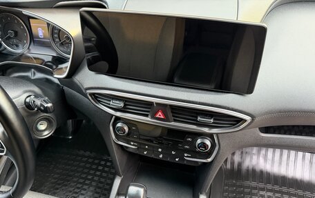 Hyundai Santa Fe IV, 2019 год, 2 700 000 рублей, 15 фотография