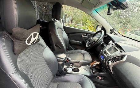 Hyundai ix35 I рестайлинг, 2011 год, 1 100 000 рублей, 2 фотография