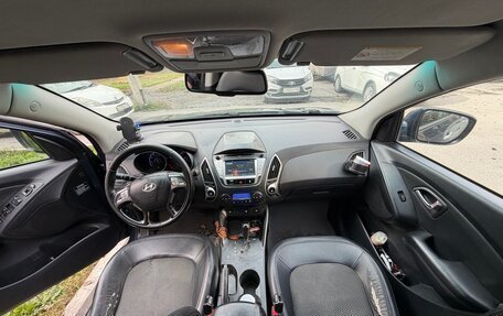 Hyundai ix35 I рестайлинг, 2011 год, 1 100 000 рублей, 11 фотография