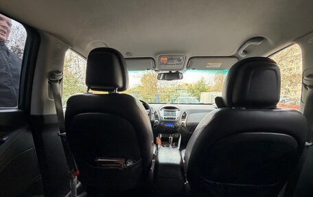 Hyundai ix35 I рестайлинг, 2011 год, 1 100 000 рублей, 13 фотография