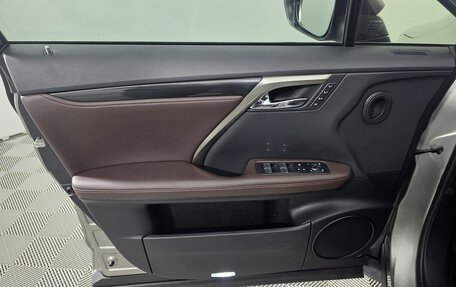 Lexus RX IV рестайлинг, 2018 год, 3 600 000 рублей, 12 фотография
