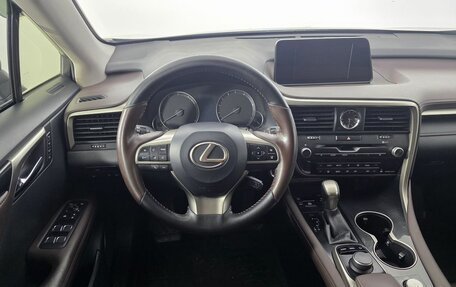 Lexus RX IV рестайлинг, 2018 год, 3 600 000 рублей, 17 фотография