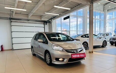 Honda Fit Shuttle I рестайлинг, 2012 год, 1 049 000 рублей, 8 фотография