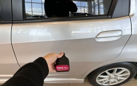 Honda Fit Shuttle I рестайлинг, 2012 год, 1 049 000 рублей, 23 фотография