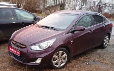 Hyundai Solaris II рестайлинг, 2012 год, 600 000 рублей, 1 фотография