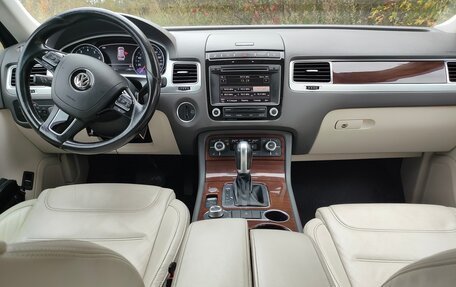 Volkswagen Touareg III, 2016 год, 2 850 000 рублей, 5 фотография
