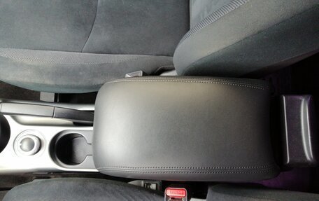 Mitsubishi Outlander III рестайлинг 3, 2008 год, 670 000 рублей, 13 фотография