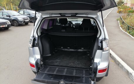 Mitsubishi Outlander III рестайлинг 3, 2008 год, 670 000 рублей, 12 фотография