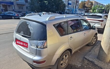 Mitsubishi Outlander III рестайлинг 3, 2008 год, 670 000 рублей, 3 фотография