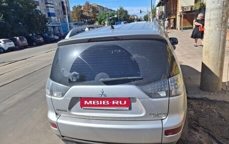 Mitsubishi Outlander III рестайлинг 3, 2008 год, 670 000 рублей, 5 фотография