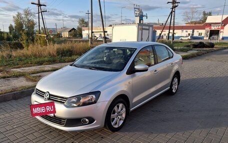 Volkswagen Polo VI (EU Market), 2013 год, 750 000 рублей, 4 фотография