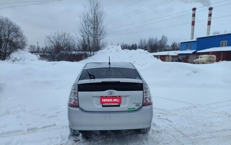 Toyota Prius, 2009 год, 1 050 000 рублей, 7 фотография