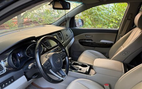 KIA Carnival III, 2019 год, 3 200 000 рублей, 3 фотография